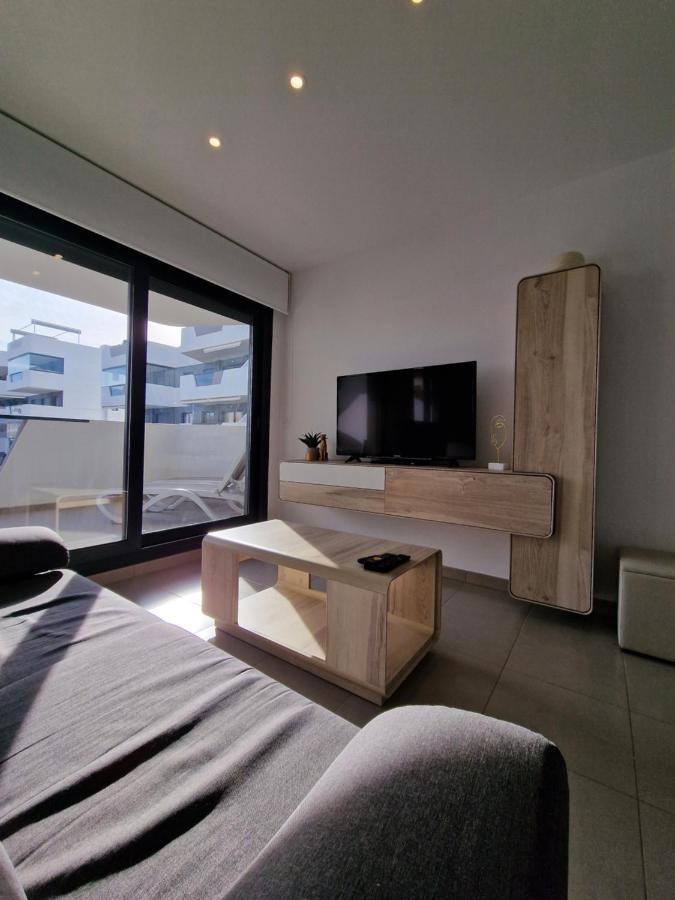 Beautiful Apartment Close To The Sea Arenales del Sol Esterno foto
